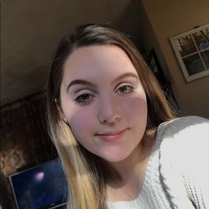 Meet your Posher, Julianne